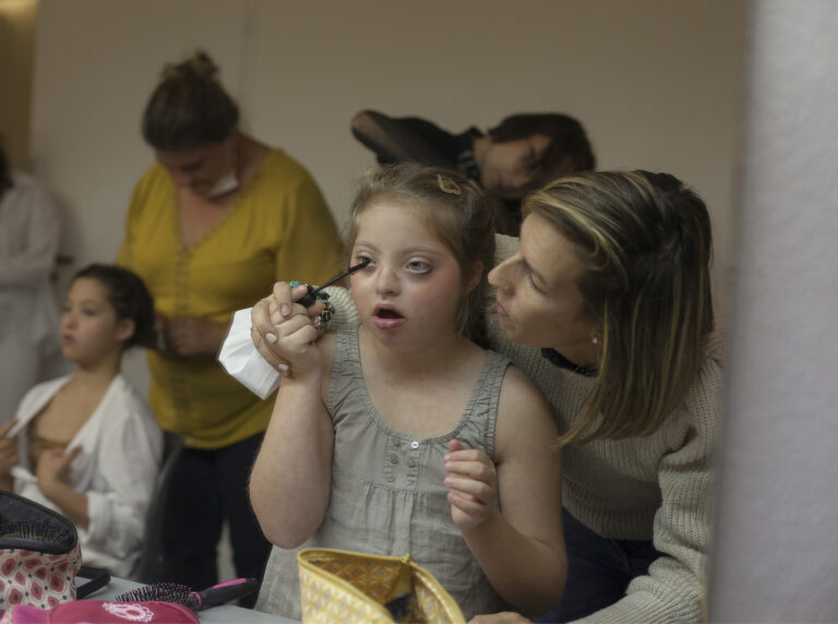 L'AUTRE FAMILLE - Laure D'Utruy